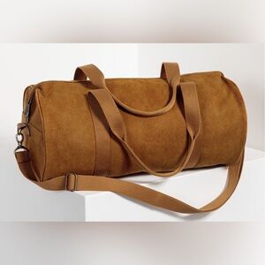 Thirty-One Dare To Duffle